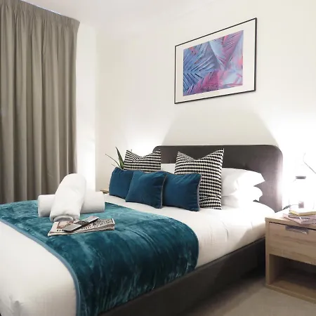 Tudors Esuites Grand 5*